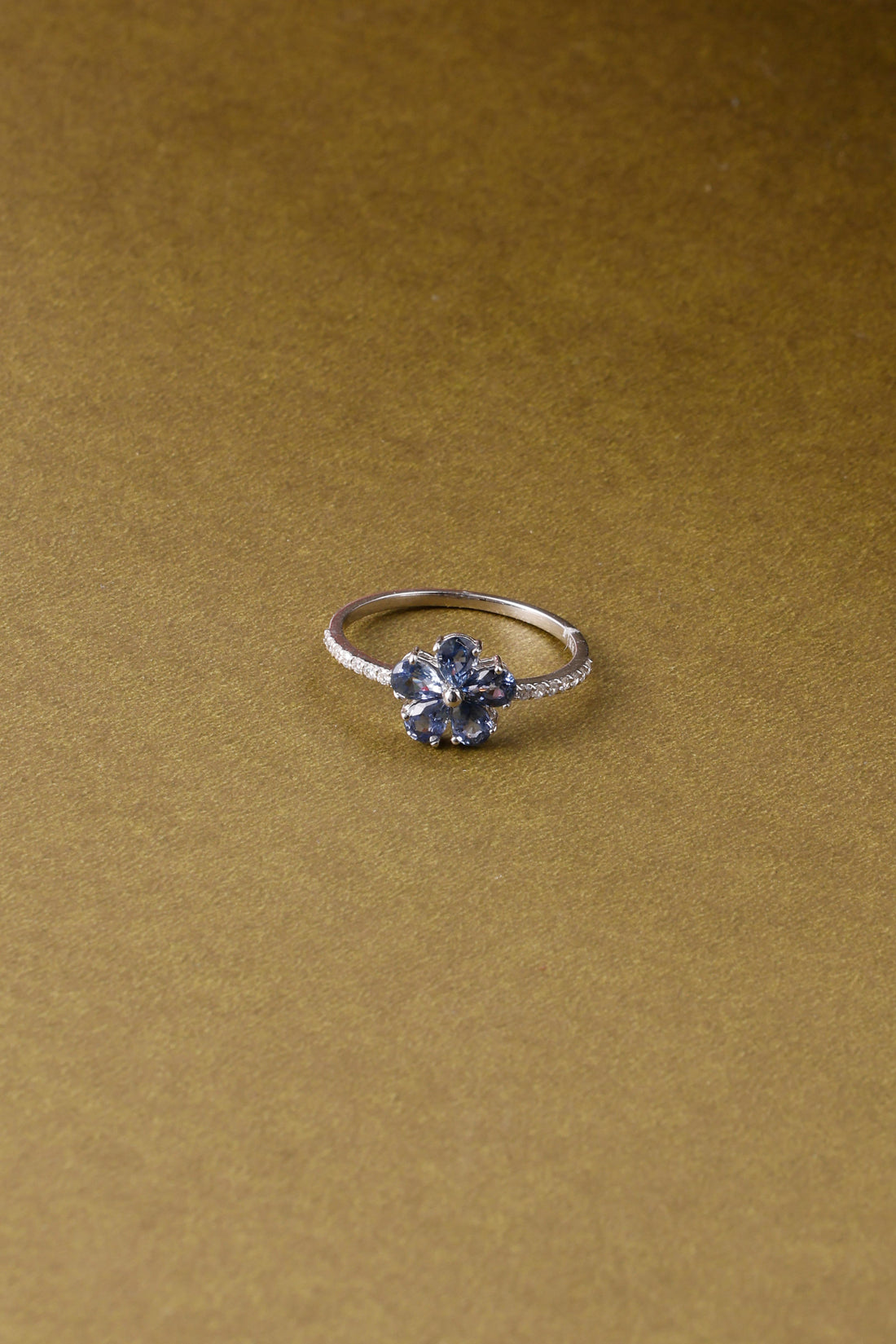 Flower 14K Gold Minimalist Ring Pear Blue Sapphire & Diamond Accent